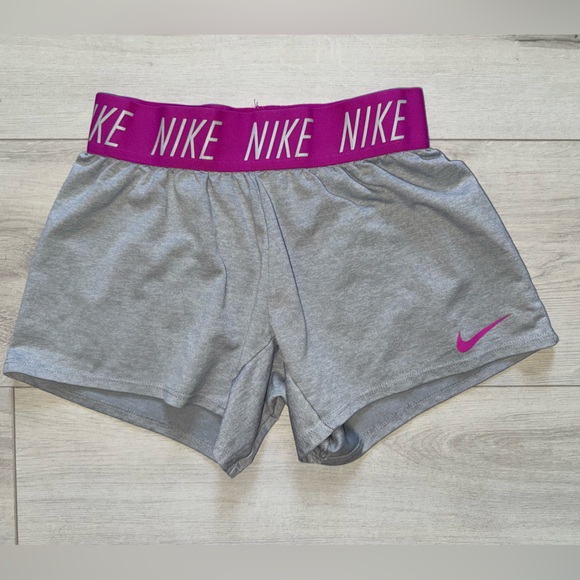 Nike girls fuchsia and gray athletic shorts size medium (10/12) - Picture 1 of 3